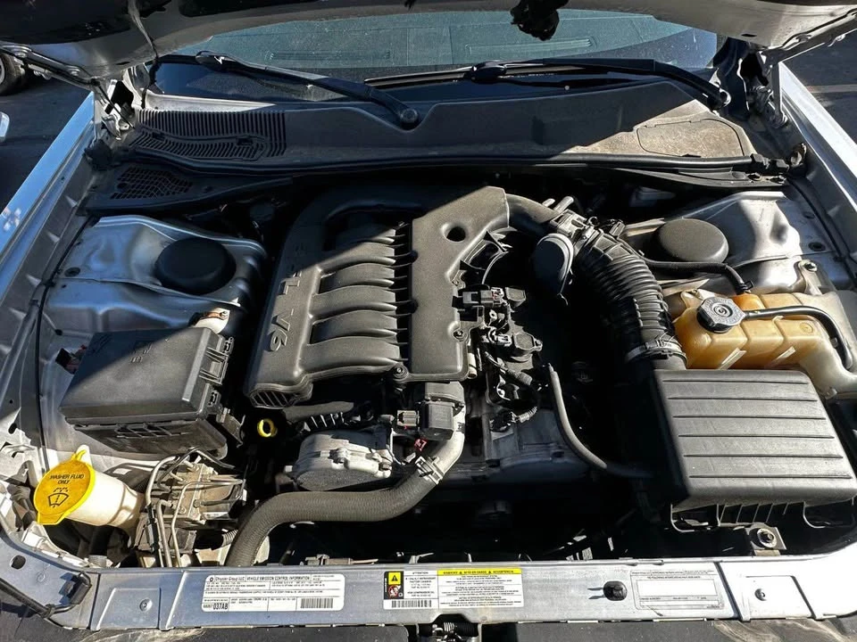 2010 Dodge Challenger 3rd Gen - Image 14 of 14