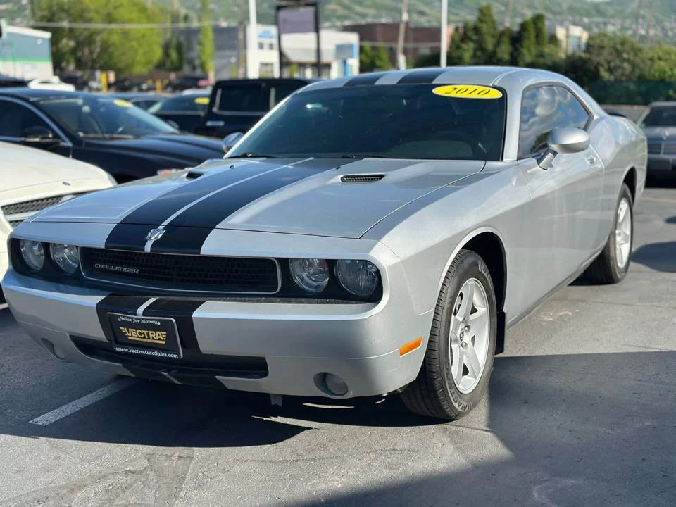 2010 Dodge Challenger 3rd Gen - Image 3 of 14