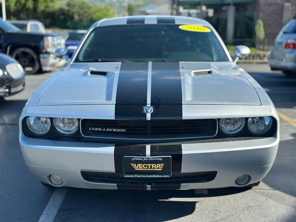 2010 Dodge Challenger 3rd Gen - Image 2 of 14