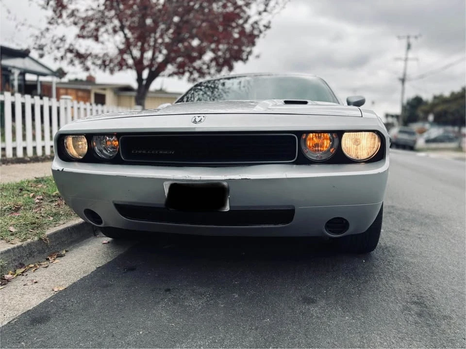 2010 Dodge Challenger 3rd Gen - Image 10 of 15