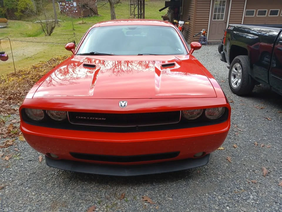 2010 Dodge Challenger 3rd Gen - Image 3 of 6