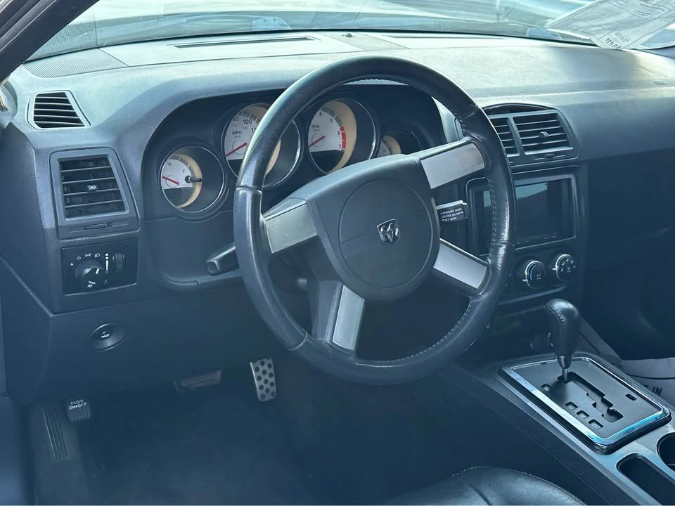 2010 Dodge Challenger 3rd Gen - Image 2 of 6