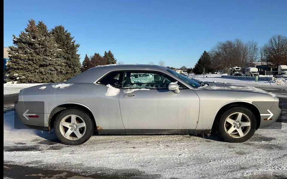 2010 Dodge Challenger 3rd Gen - Image 3 of 3
