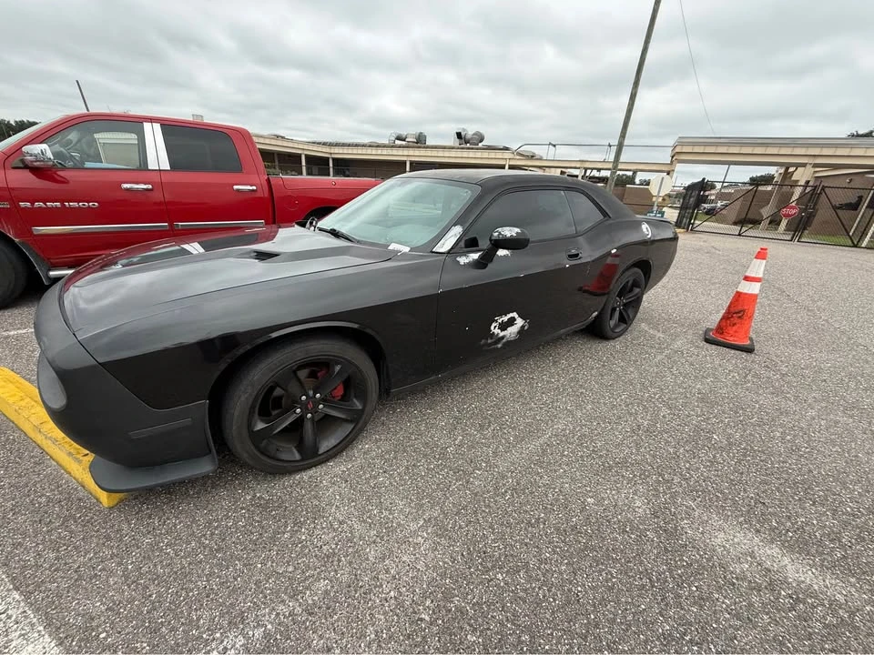 2010 Dodge Challenger 3rd Gen - Image 5 of 6