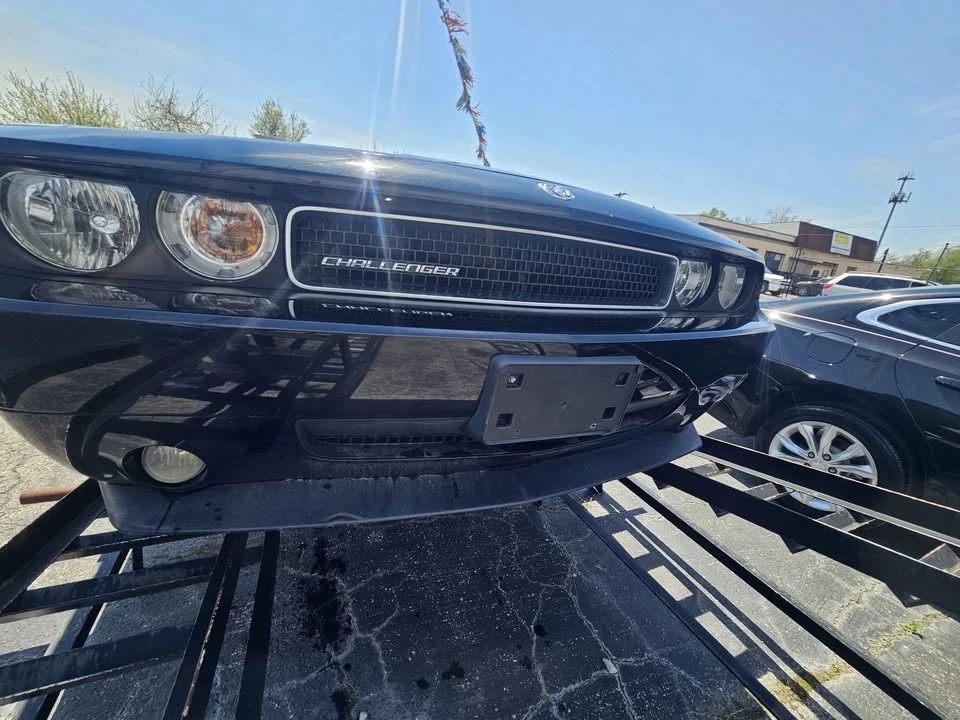 2010 Dodge Challenger 3rd Gen - Image 2 of 12