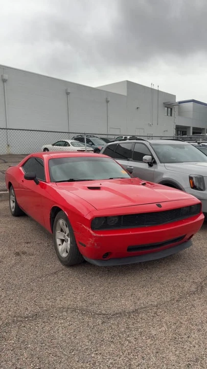 2010 Dodge Challenger 3rd Gen - Image 2 of 8