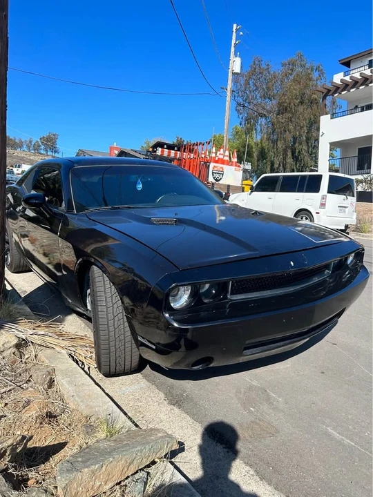 2010 Dodge Challenger SRT8 & 392 3rd Gen - Image 3 of 11