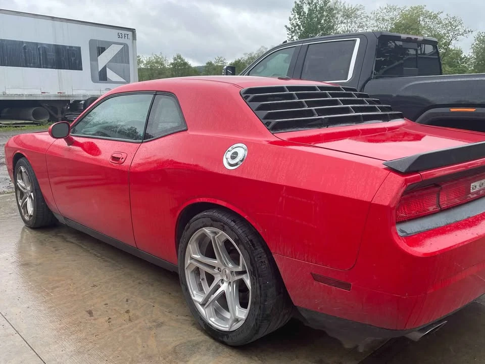 2010 Dodge Challenger SRT8 & 392 3rd Gen - Image 4 of 10