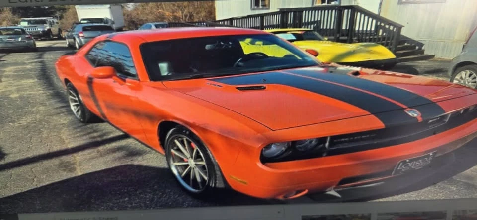 2010 Dodge Challenger SRT8 & 392 3rd Gen - Image 2 of 11