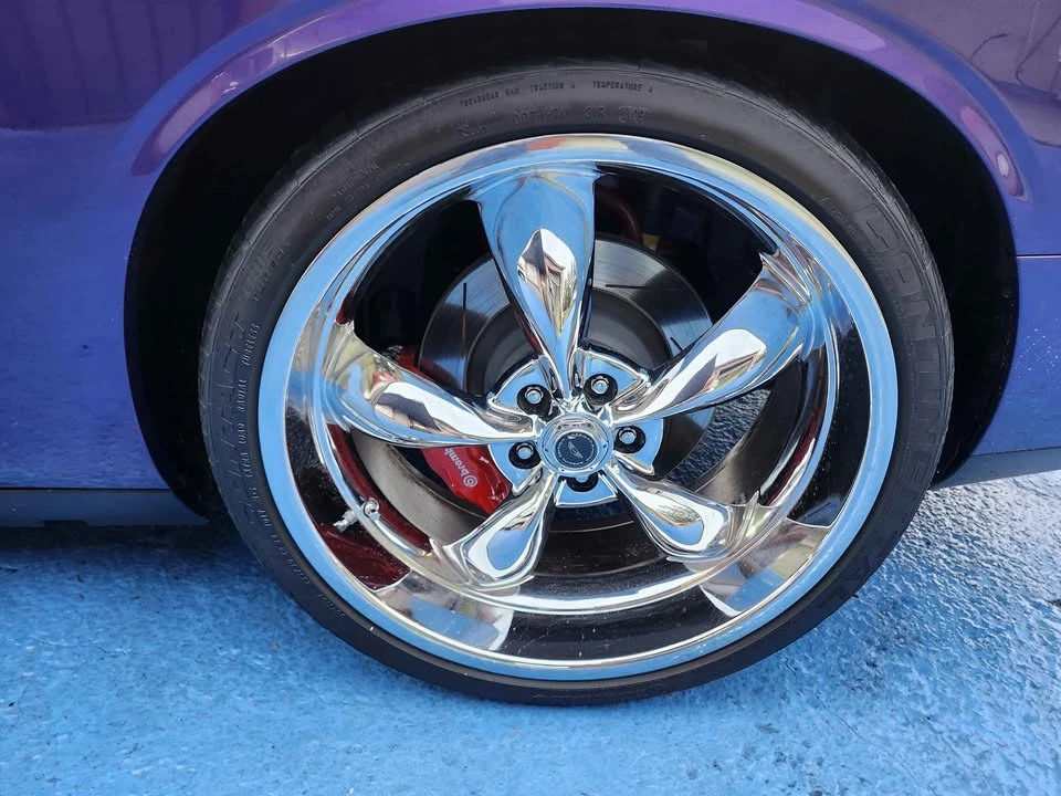 2010 Dodge Challenger SRT8 & 392 3rd Gen - Image 8 of 20