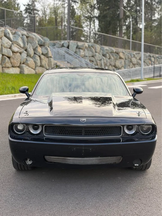 2010 Dodge Challenger SRT8 & 392 3rd Gen - Image 2 of 20