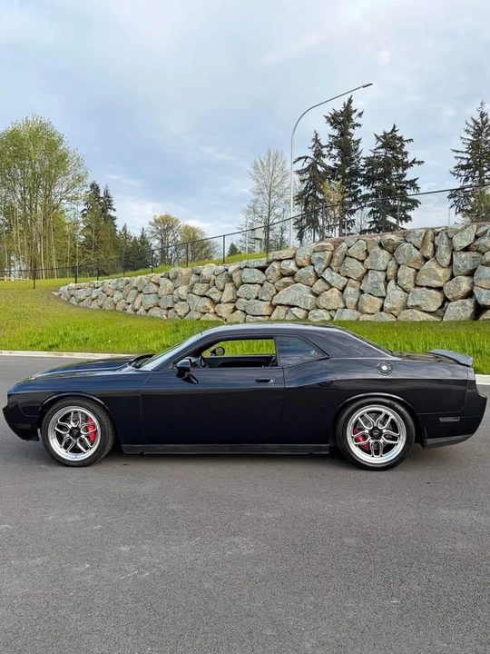 2010 Dodge Challenger SRT8 & 392 3rd Gen - Image 8 of 20