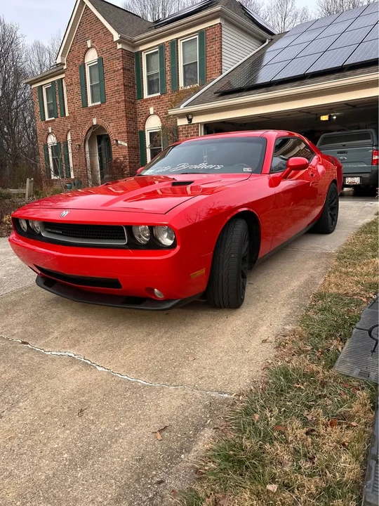 2010 Dodge Challenger SRT8 & 392 3rd Gen - Image 5 of 12