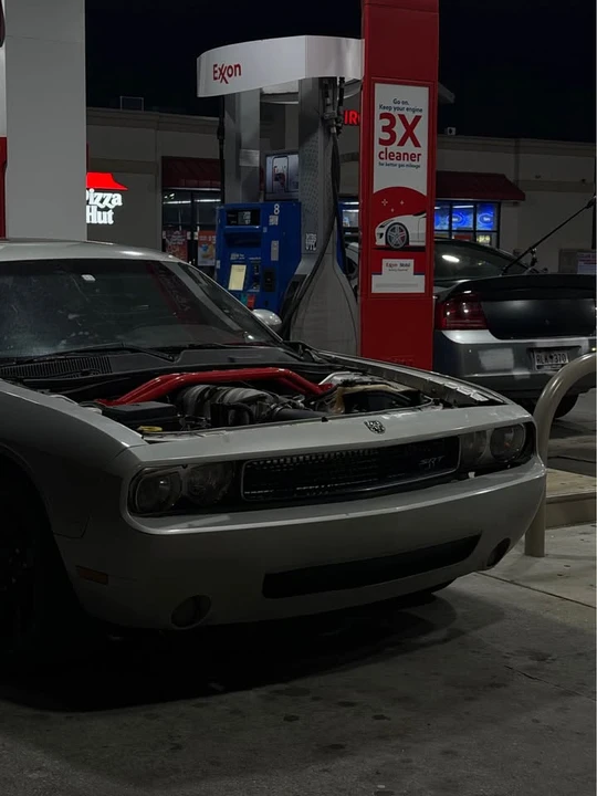 2010 Dodge Challenger SRT8 & 392 3rd Gen - Image 4 of 5