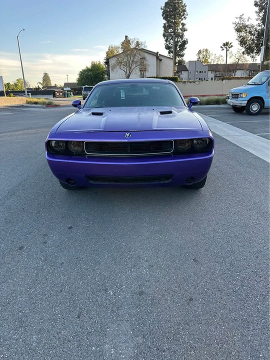 2010 Dodge Challenger 3rd Gen - Image 6 of 12