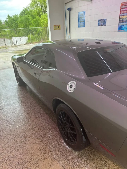 2010 Dodge Challenger 3rd Gen - Image 4 of 12