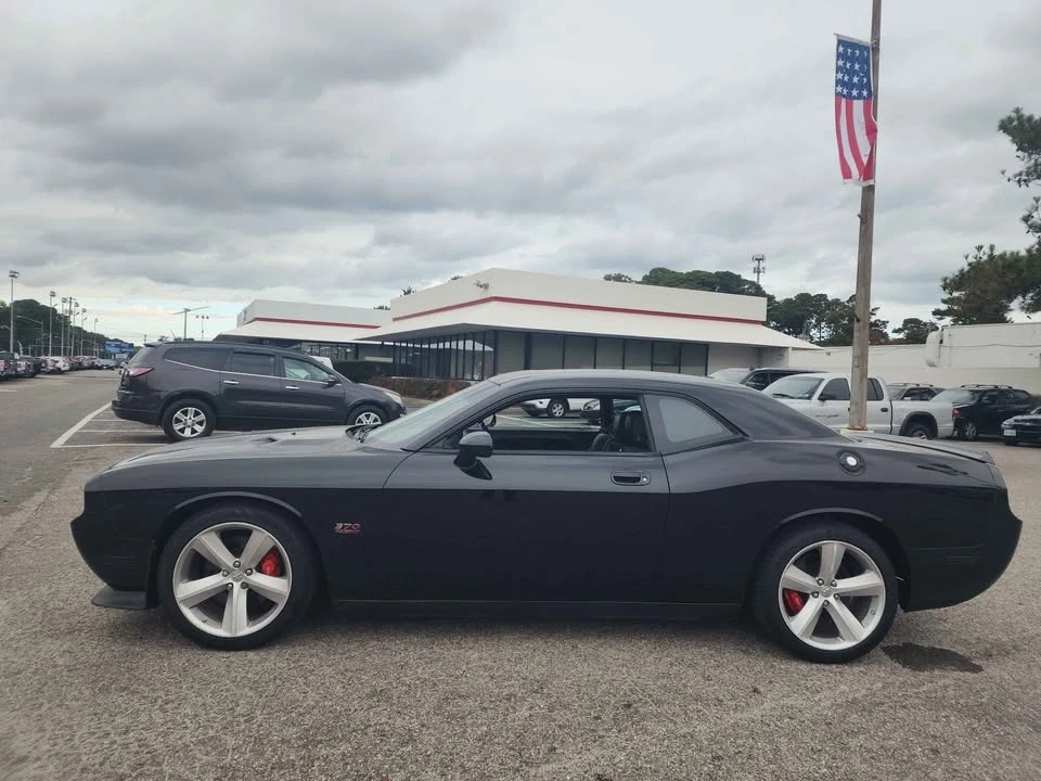 2010 Dodge Challenger SRT8 & 392 3rd Gen - Image 3 of 12