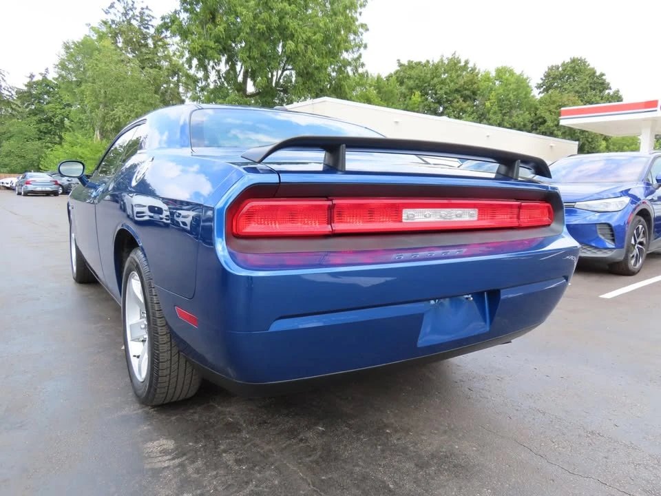 2010 Dodge Challenger 3rd Gen - Image 12 of 20