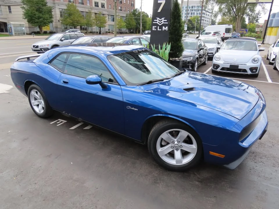 2010 Dodge Challenger 3rd Gen - Image 7 of 20