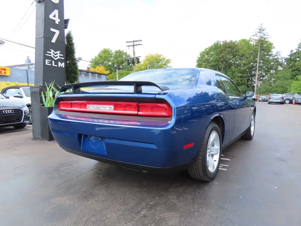 2010 Dodge Challenger 3rd Gen - Image 11 of 20