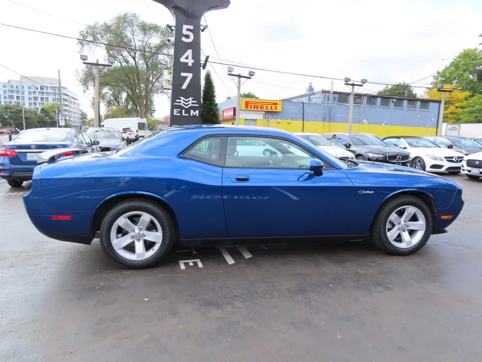 2010 Dodge Challenger 3rd Gen - Image 10 of 20
