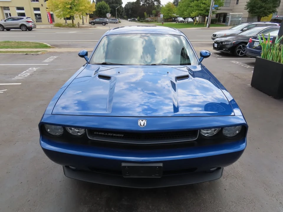 2010 Dodge Challenger 3rd Gen - Image 9 of 20