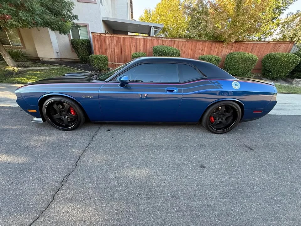 2010 Dodge Challenger 3rd Gen - Image 8 of 17