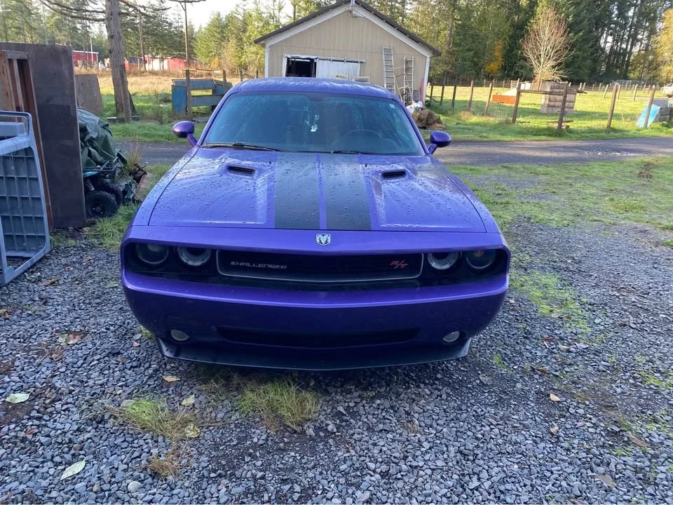 2010 Dodge Challenger 3rd Gen - Image 5 of 12