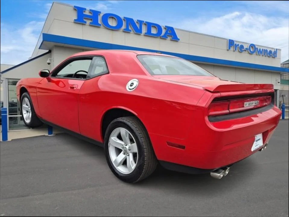 2010 Dodge Challenger 3rd Gen - Image 7 of 13