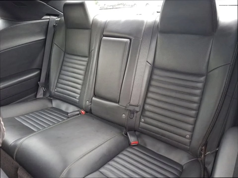 2010 Dodge Challenger 3rd Gen - Image 11 of 13