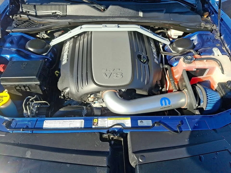 2010 Dodge Challenger 3rd Gen - Image 12 of 13