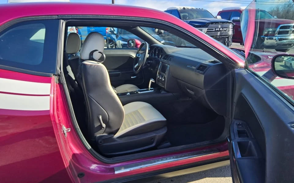 2010 Dodge Challenger 3rd Gen - Image 12 of 14