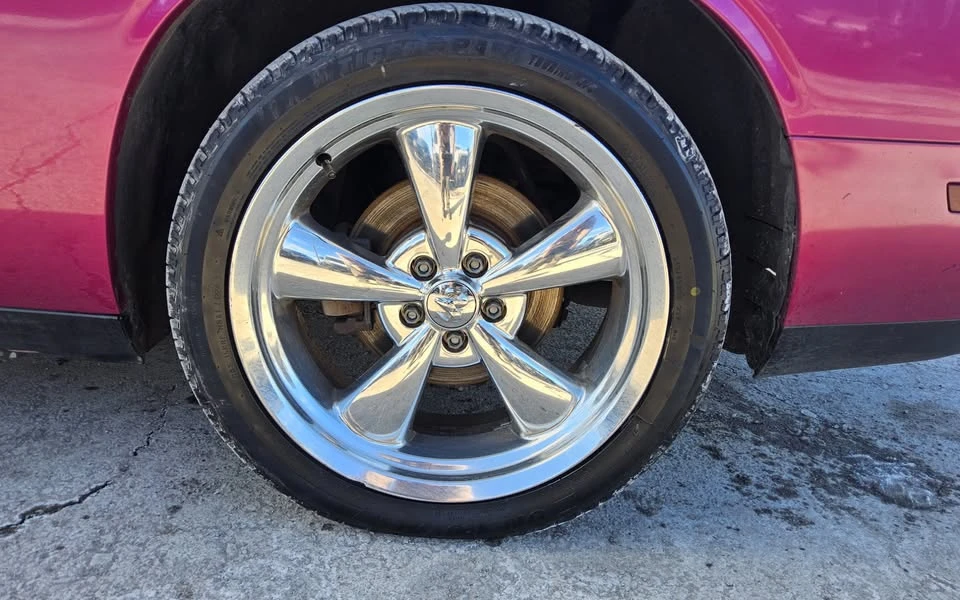 2010 Dodge Challenger 3rd Gen - Image 7 of 14