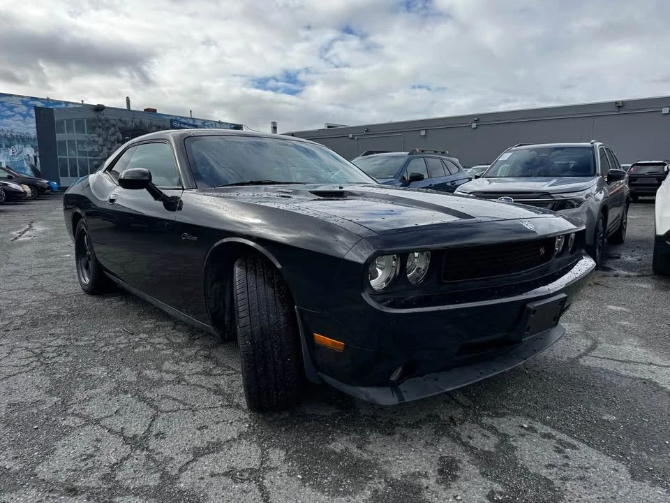 2010 Dodge Challenger 3rd Gen - Image 3 of 15