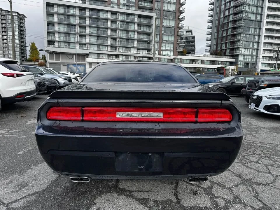 2010 Dodge Challenger 3rd Gen - Image 6 of 15