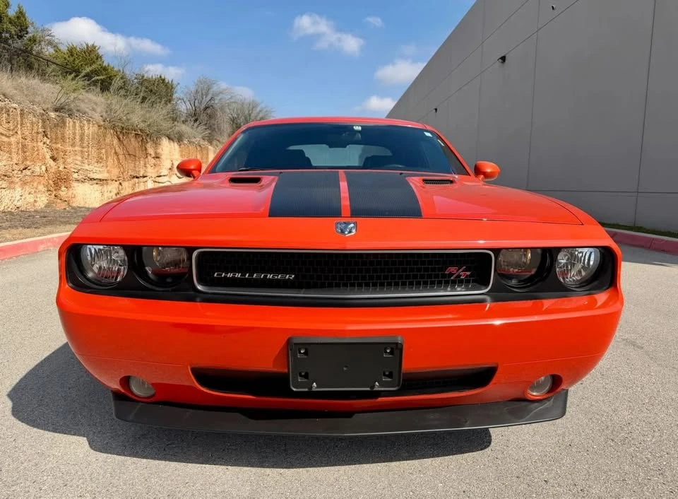 2010 Dodge Challenger 3rd Gen - Image 2 of 18