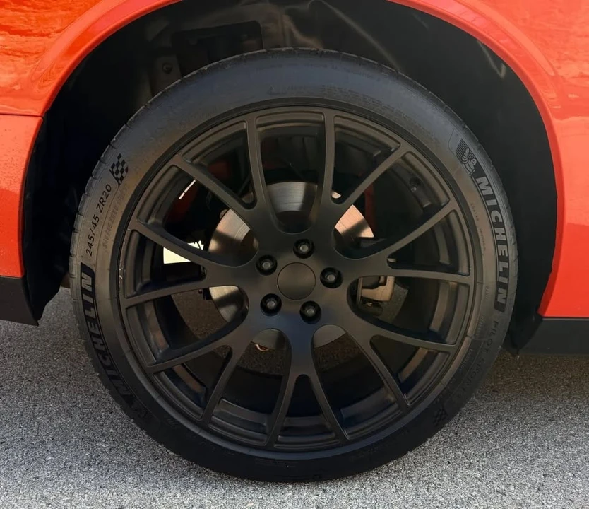 2010 Dodge Challenger 3rd Gen - Image 12 of 18