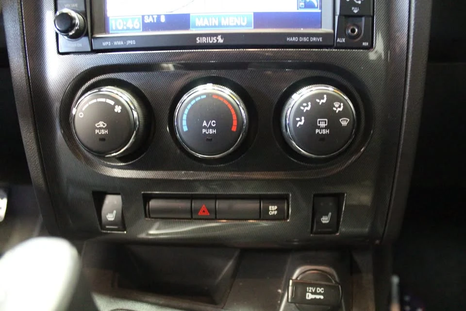2010 Dodge Challenger 3rd Gen - Image 7 of 18
