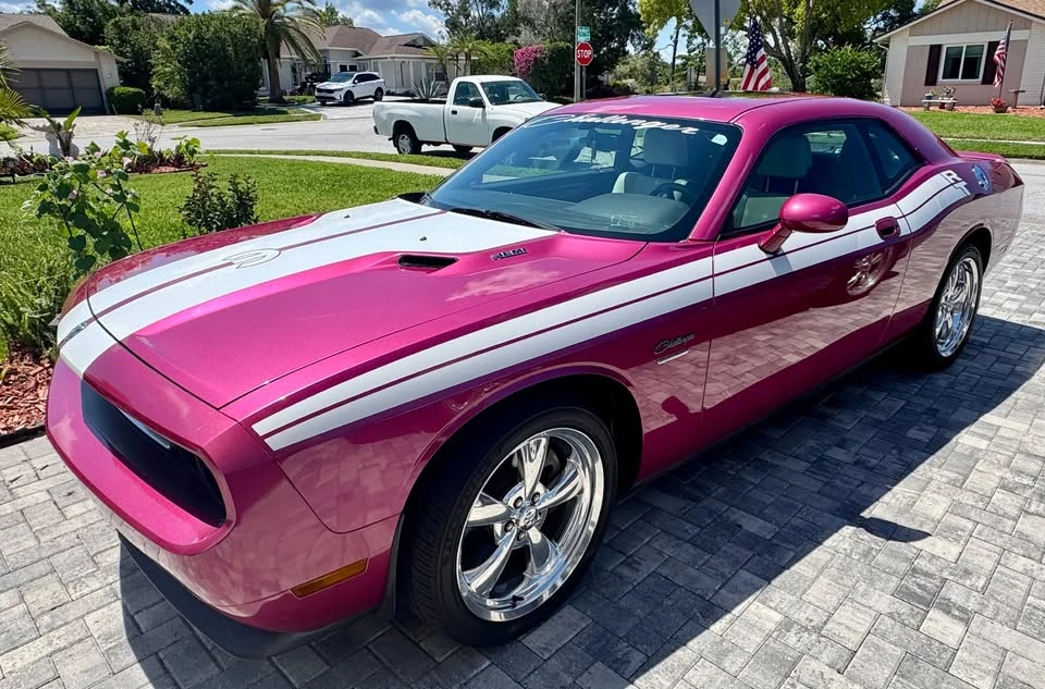2010 Dodge Challenger 3rd Gen - Image 4 of 16