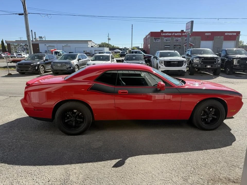 2010 Dodge Challenger 3rd Gen - Image 4 of 7