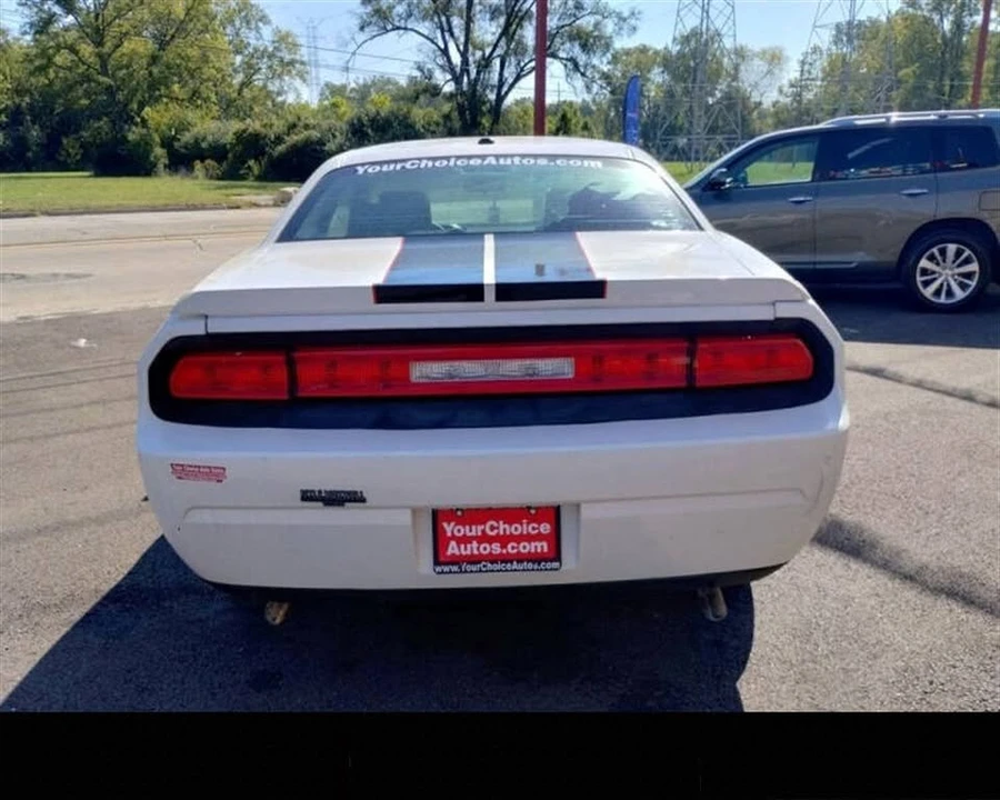 2010 Dodge Challenger 3rd Gen - Image 4 of 20