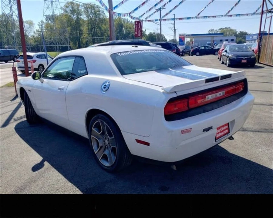 2010 Dodge Challenger 3rd Gen - Image 3 of 20