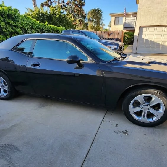 2010 Dodge Challenger 3rd Gen - Image 3 of 11