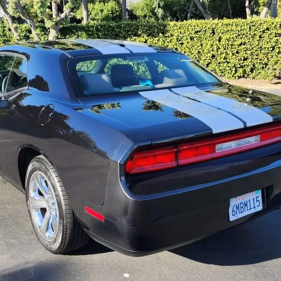 2010 Dodge Challenger 3rd Gen - Image 5 of 11