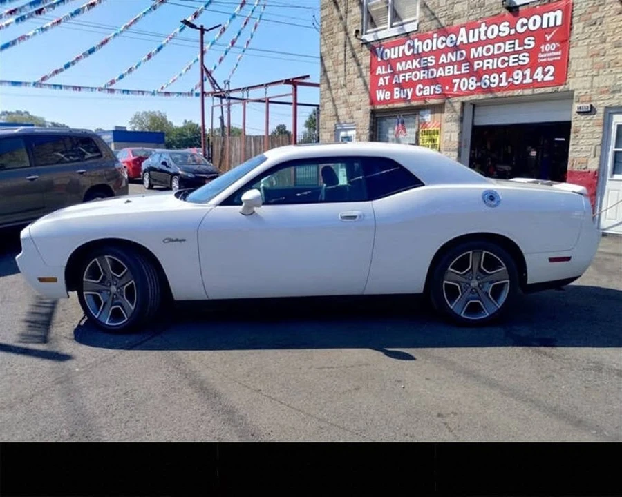2010 Dodge Challenger 3rd Gen - Image 2 of 20