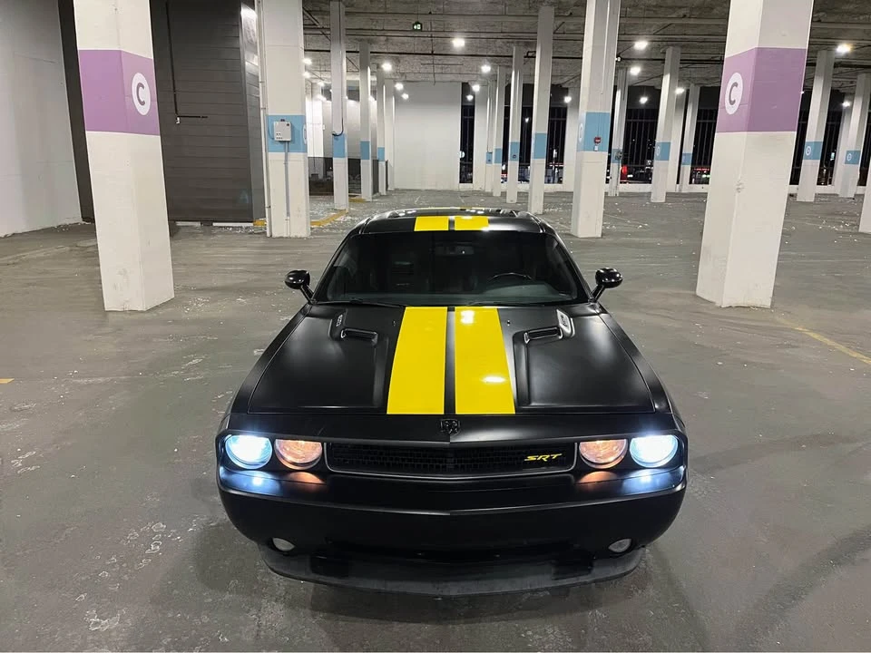 2010 Dodge Challenger SRT8 & 392 3rd Gen - Image 11 of 20