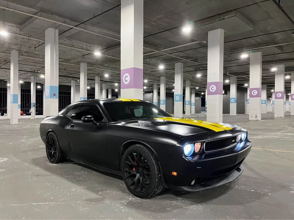 2010 Dodge Challenger SRT8 & 392 3rd Gen - Image 10 of 20