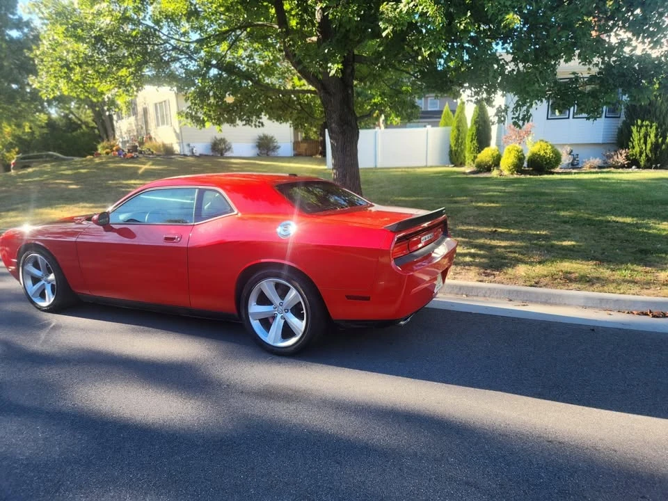 2010 Dodge Challenger SRT8 & 392 3rd Gen - Image 6 of 8
