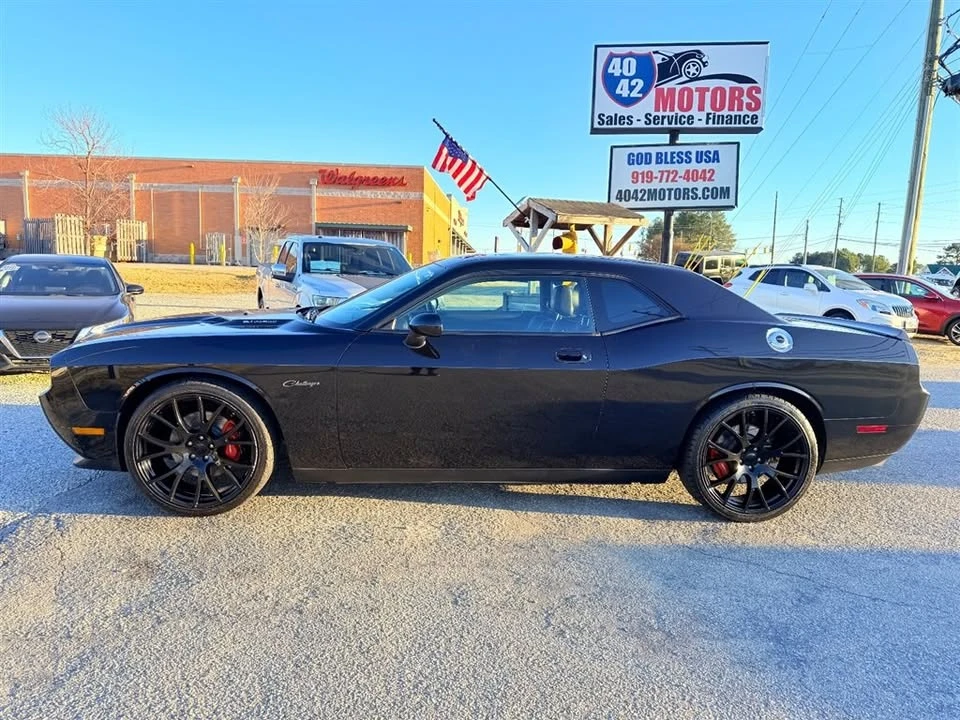 2010 Dodge Challenger SRT8 & 392 3rd Gen - Image 2 of 20