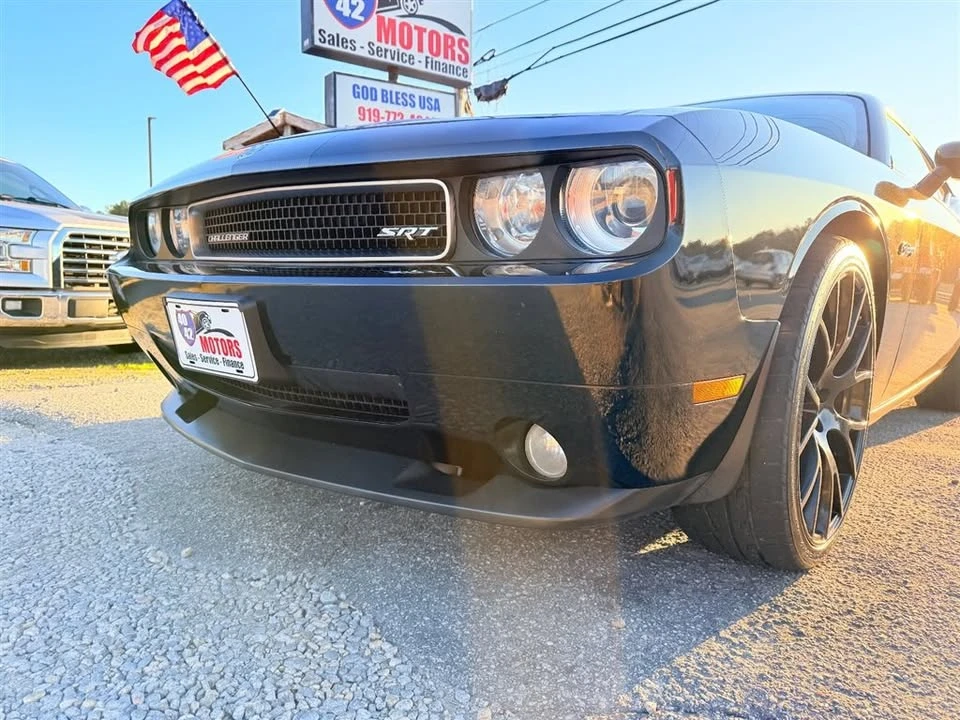 2010 Dodge Challenger SRT8 & 392 3rd Gen - Image 9 of 20